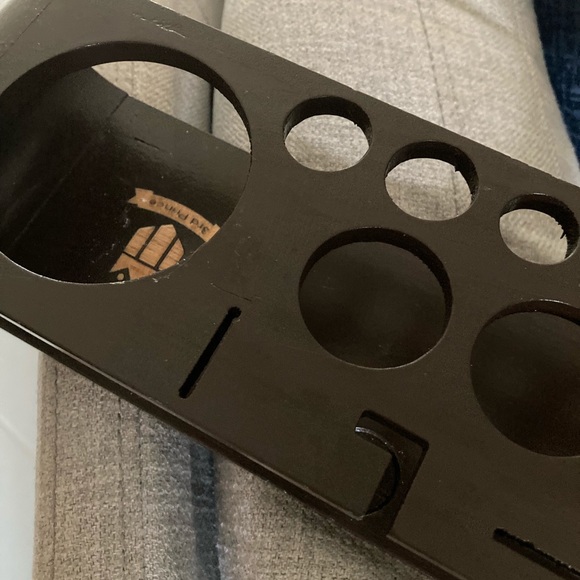 5/$25 Oval brown lacquered wood vanity and electronic organizer. - Picture 2 of 6